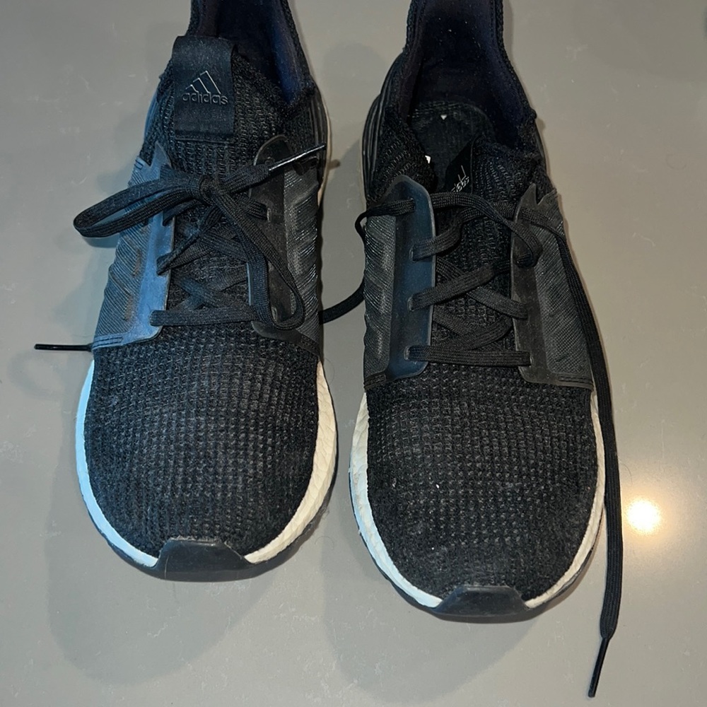 Adidas - ultraboost 2021